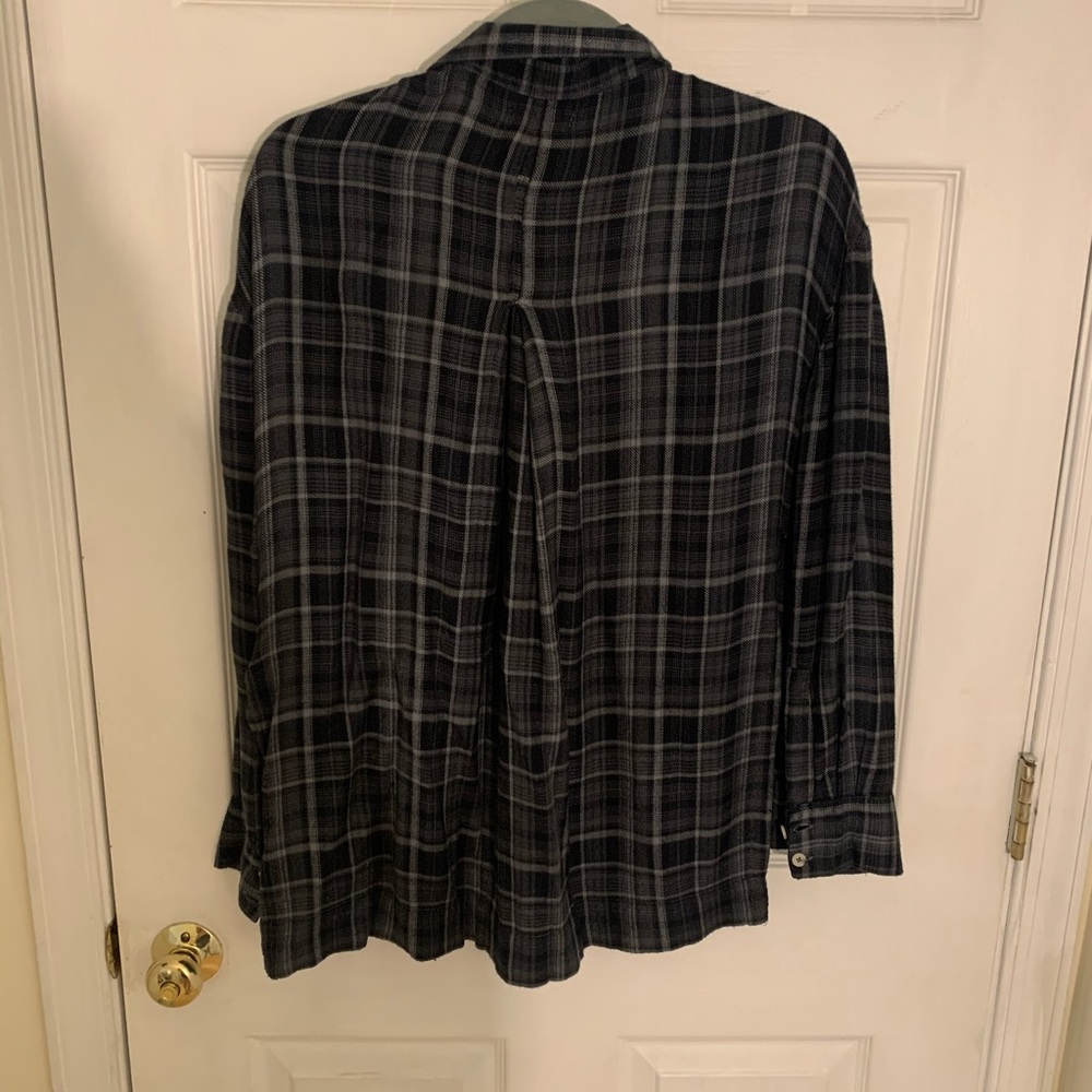 Bdg Flannel Button Down - image 3